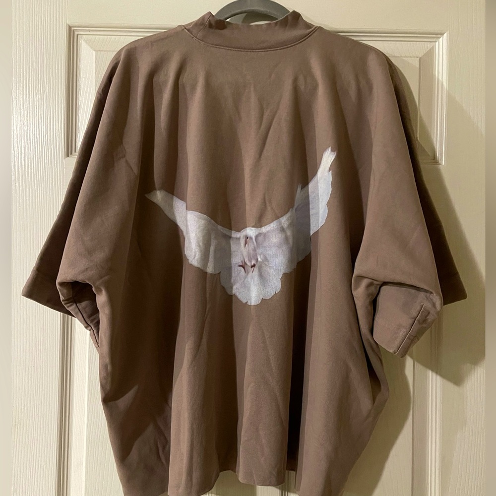 Yeezy Gap Engineered by Balenciaga Dove 3/4 sleeve tshirt